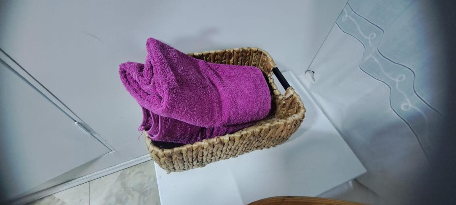 Encantadoras Privadas Del Valle Homestay