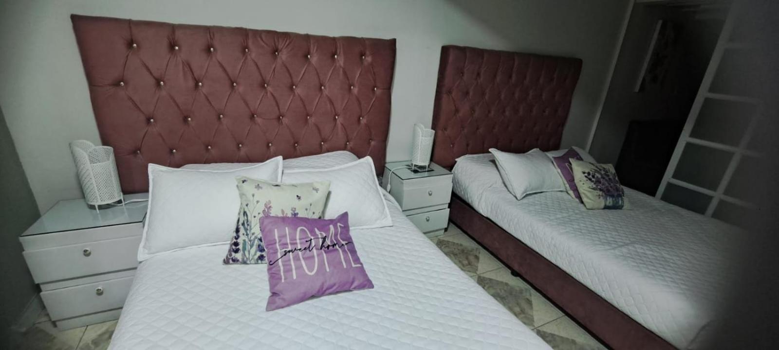 Encantadoras Privadas Del Valle * Mexico City