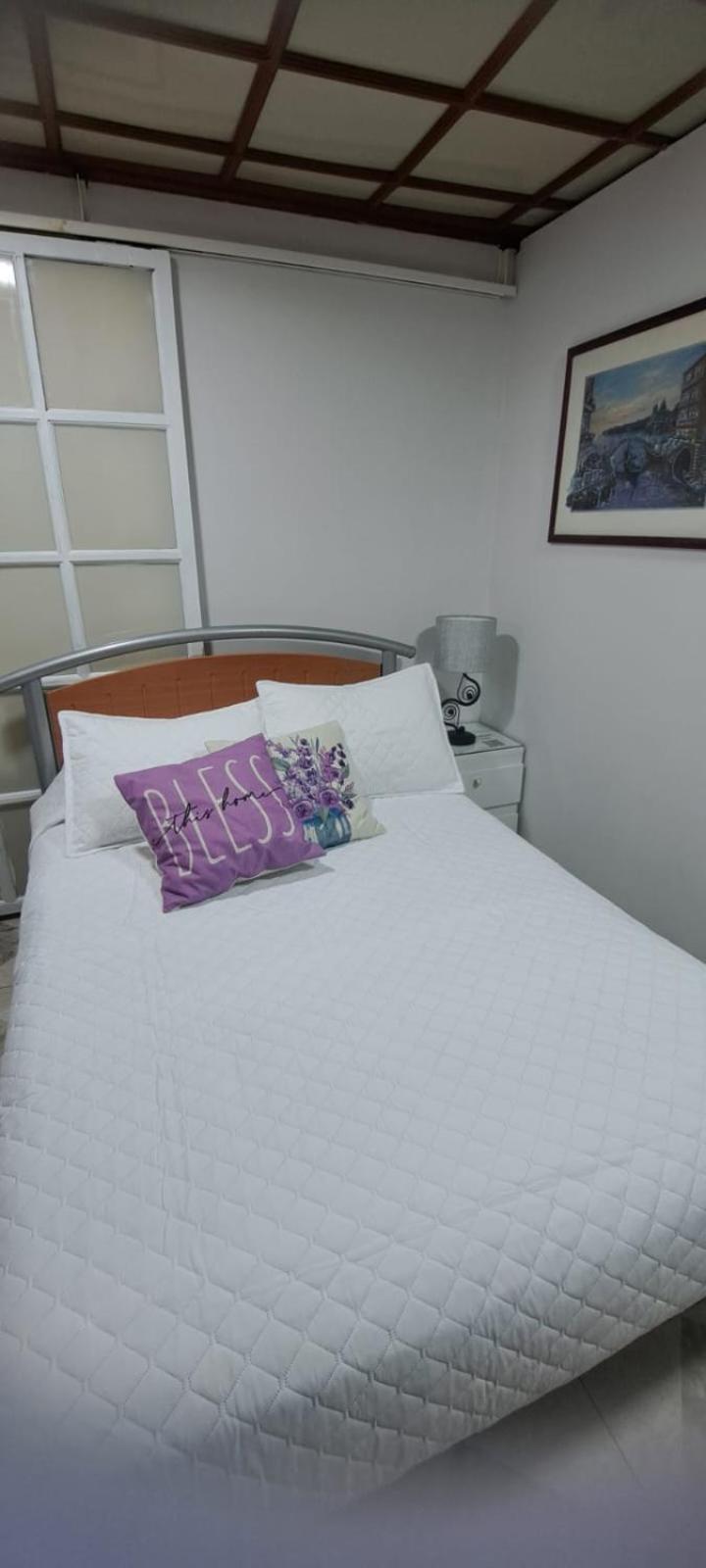 Encantadoras Privadas Del Valle Homestay *