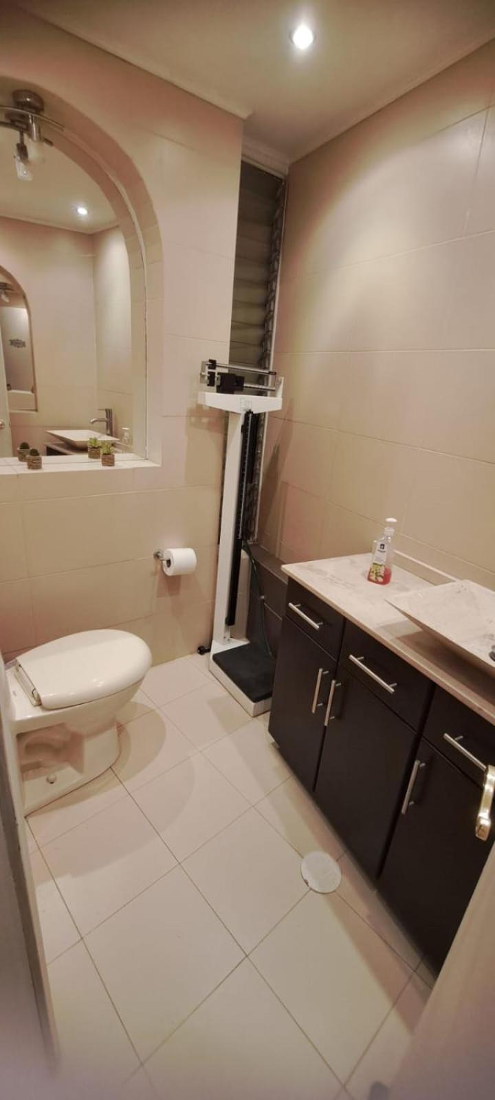 Encantadoras Privadas Del Valle Homestay *